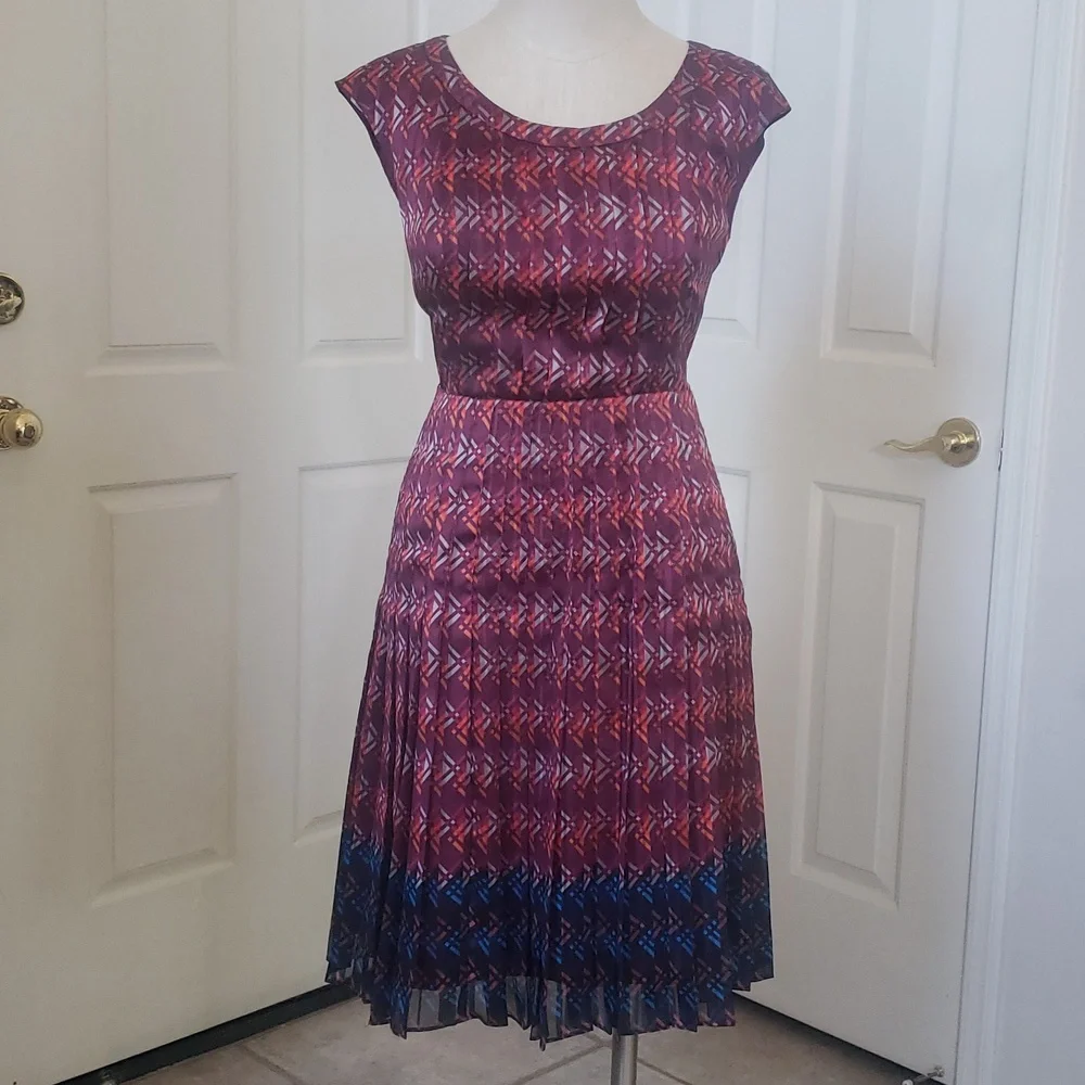 HALOGEN Geometric Pleated Fit & Flare Dress Burgundy Plum 4P Office Wedding